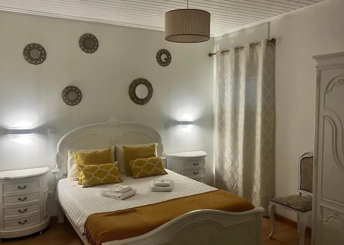 Santo Cristo House بيت ضيافة