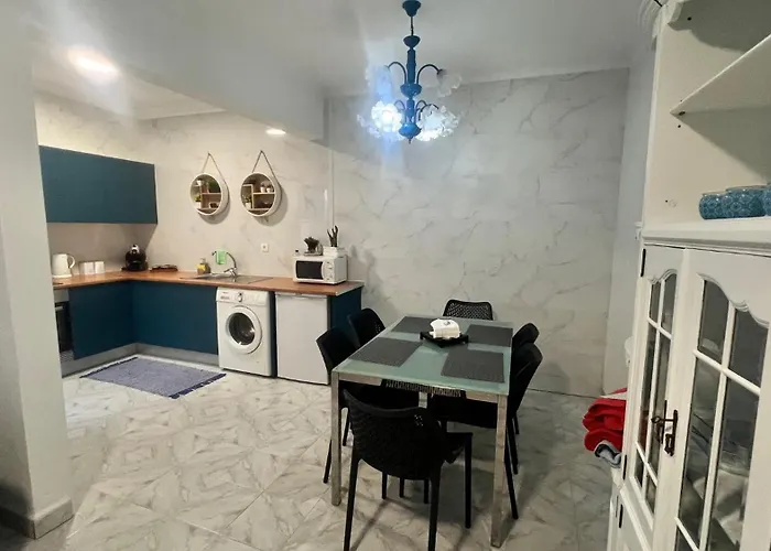 Santo Cristo House بيت ضيافة