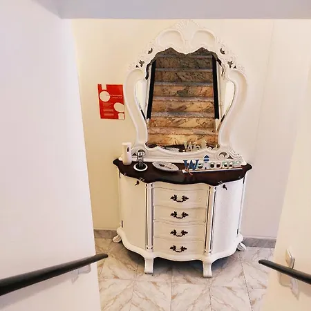 Santo Cristo House 4*